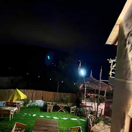 Πανσιόν Velaj *